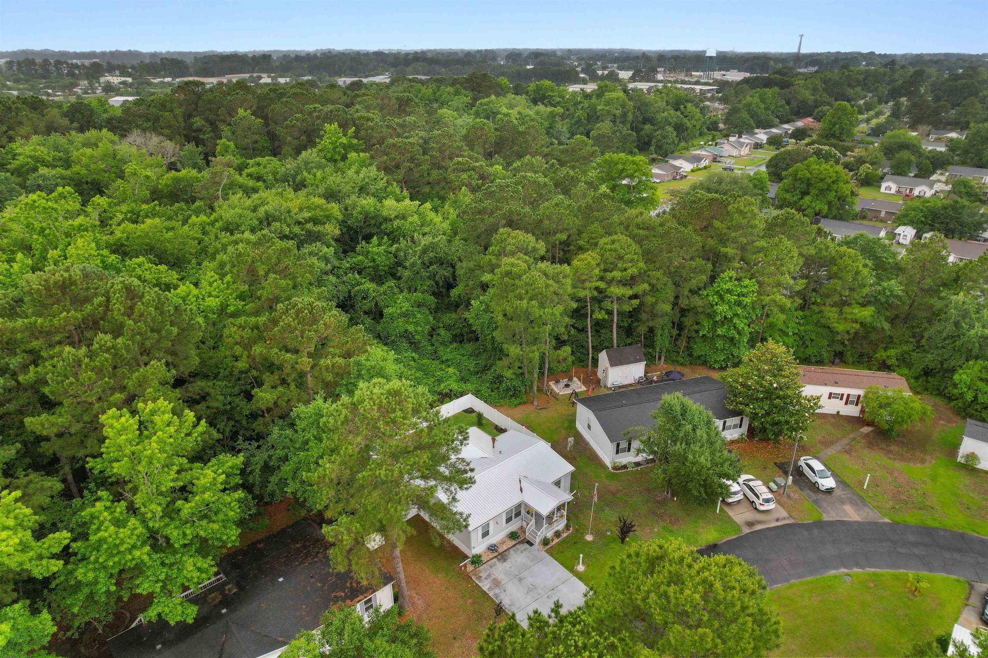 978 Jamestown Rd.  Photo 31