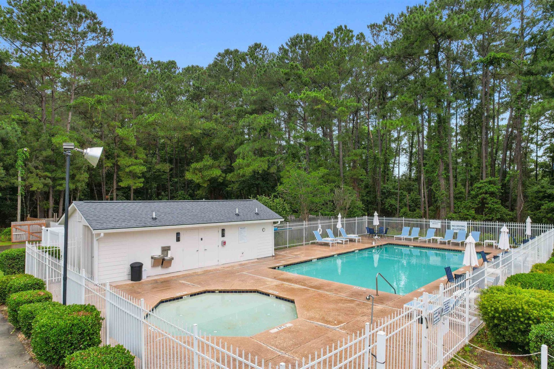 978 Jamestown Rd.  Photo 40