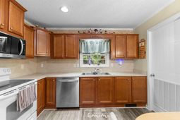 978 Jamestown Rd.  photo 4
