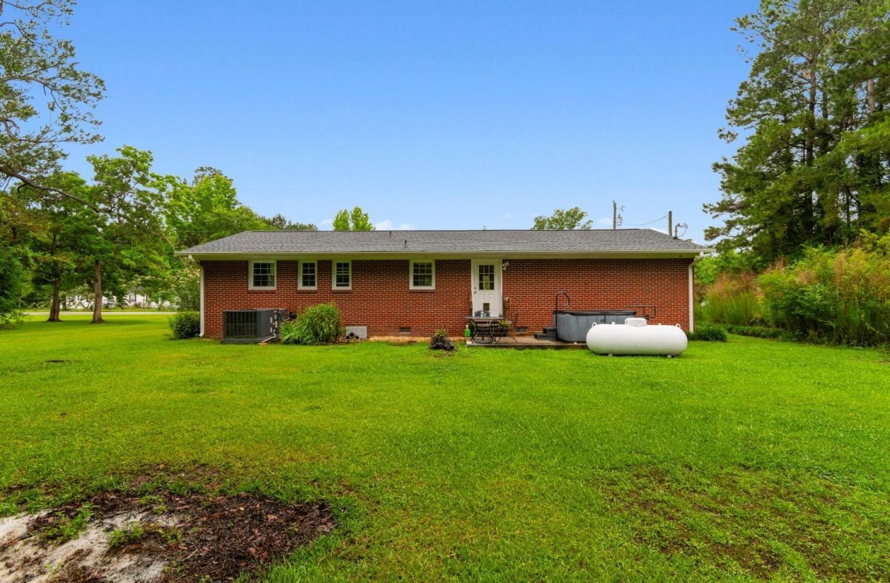 2240 Little Lamb Rd.  Photo 29