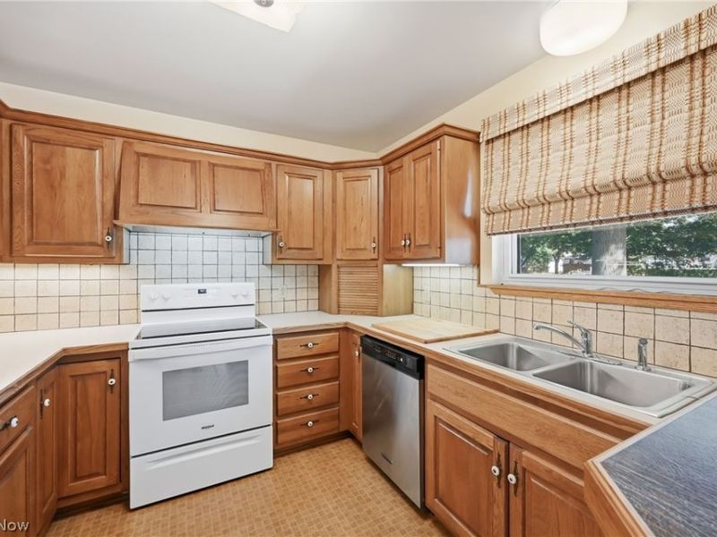 1515 E 11th Street, Salem, OH 44460 Photo 10
