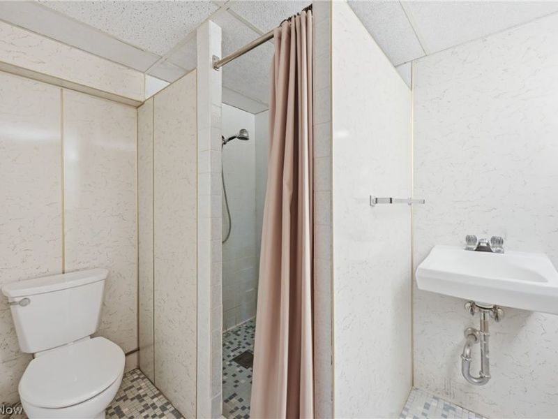 1515 E 11th Street, Salem, OH 44460 Photo 32