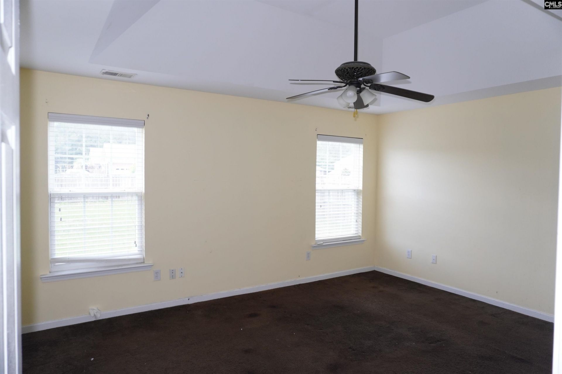 105 Stoneheath Drive  Photo 14