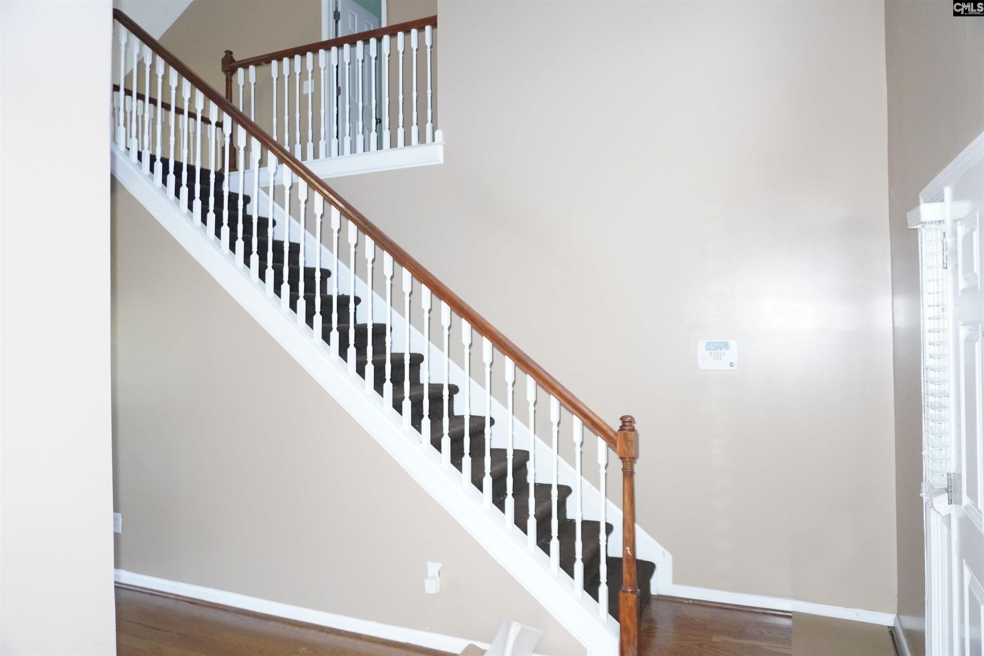 105 Stoneheath Drive  Photo 18
