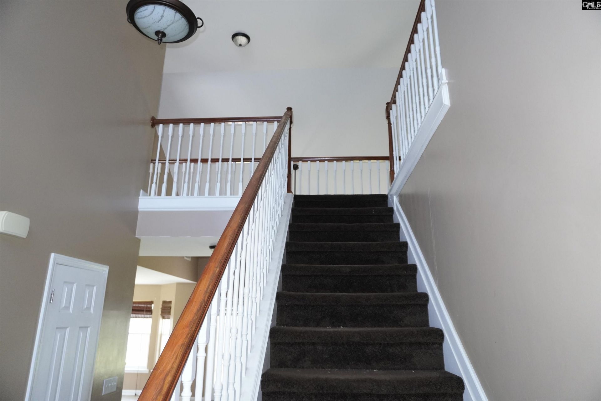 105 Stoneheath Drive  Photo 19