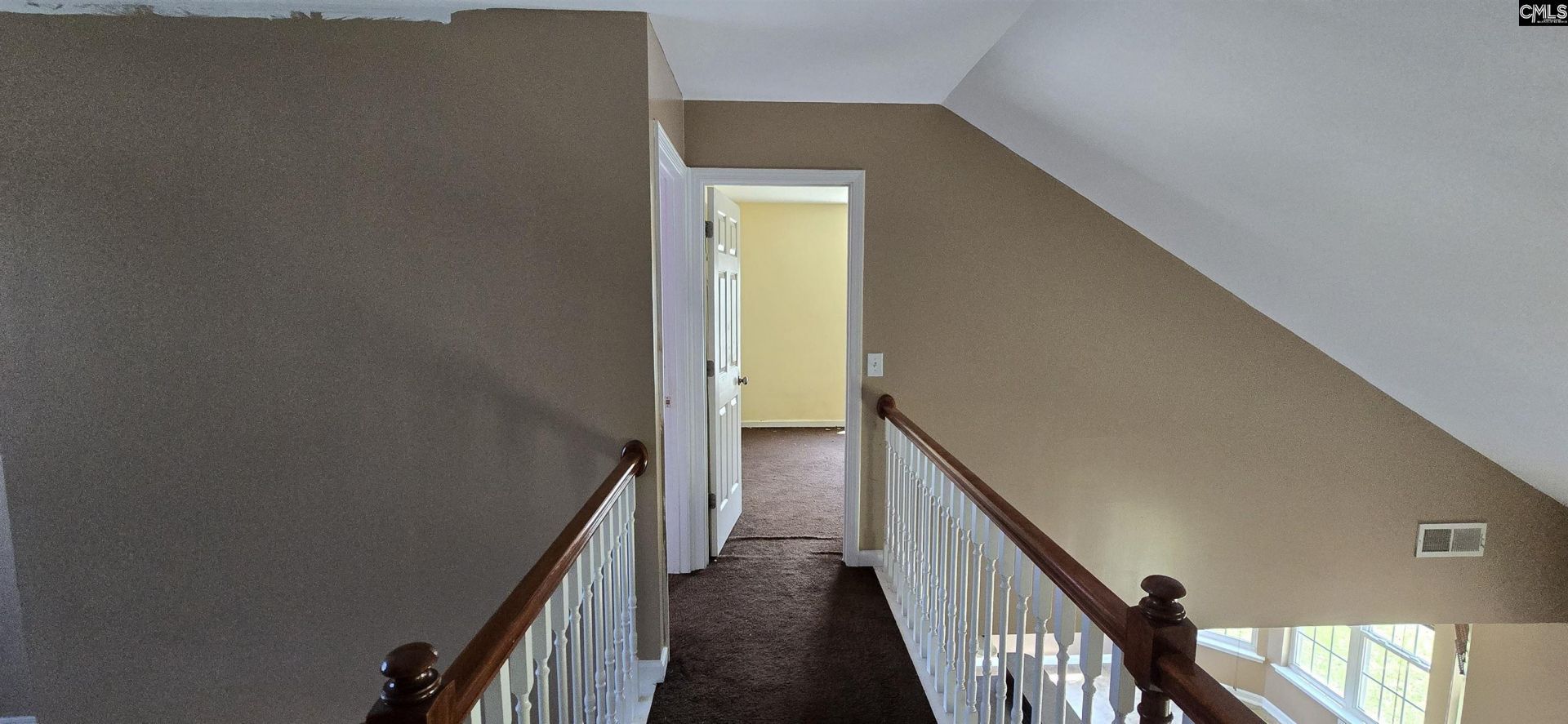 105 Stoneheath Drive  Photo 21