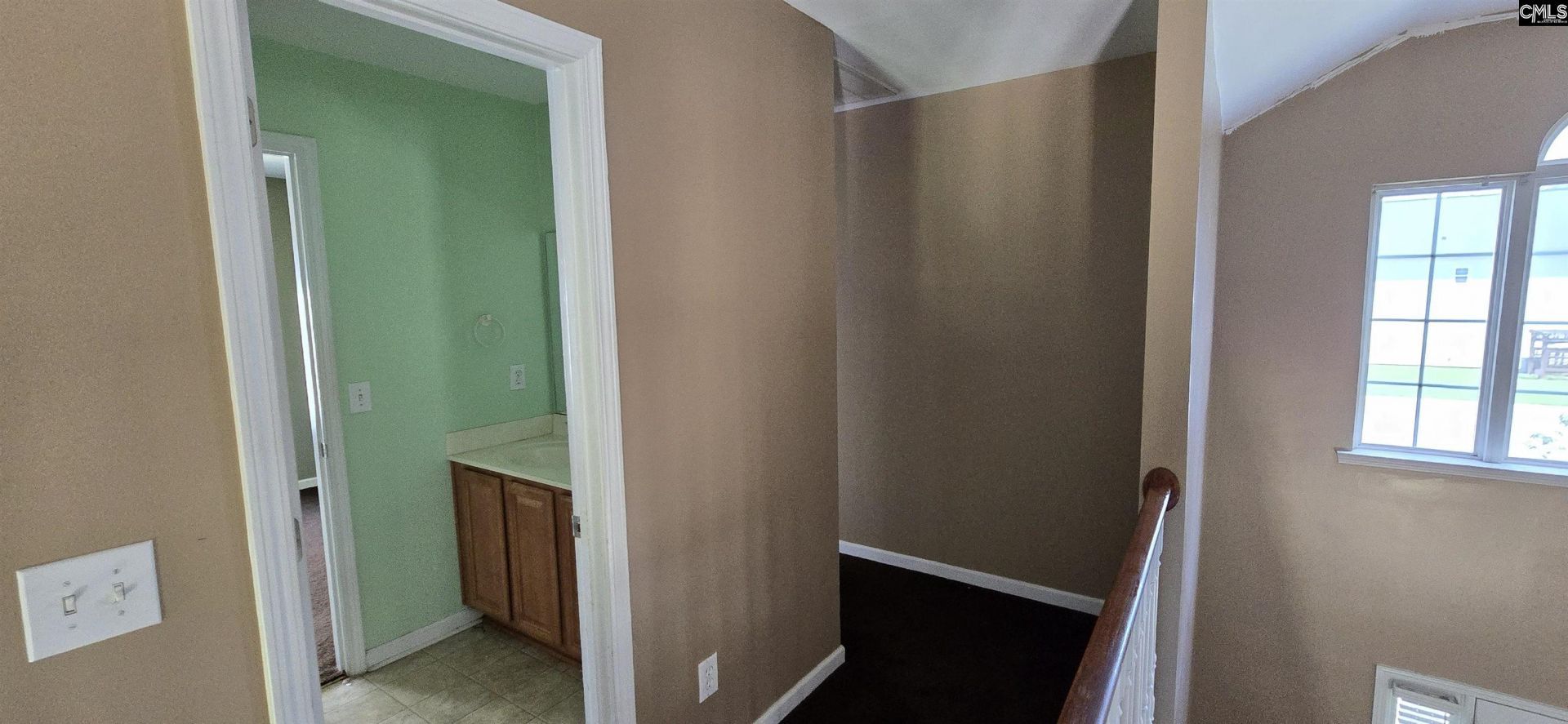 105 Stoneheath Drive  Photo 26