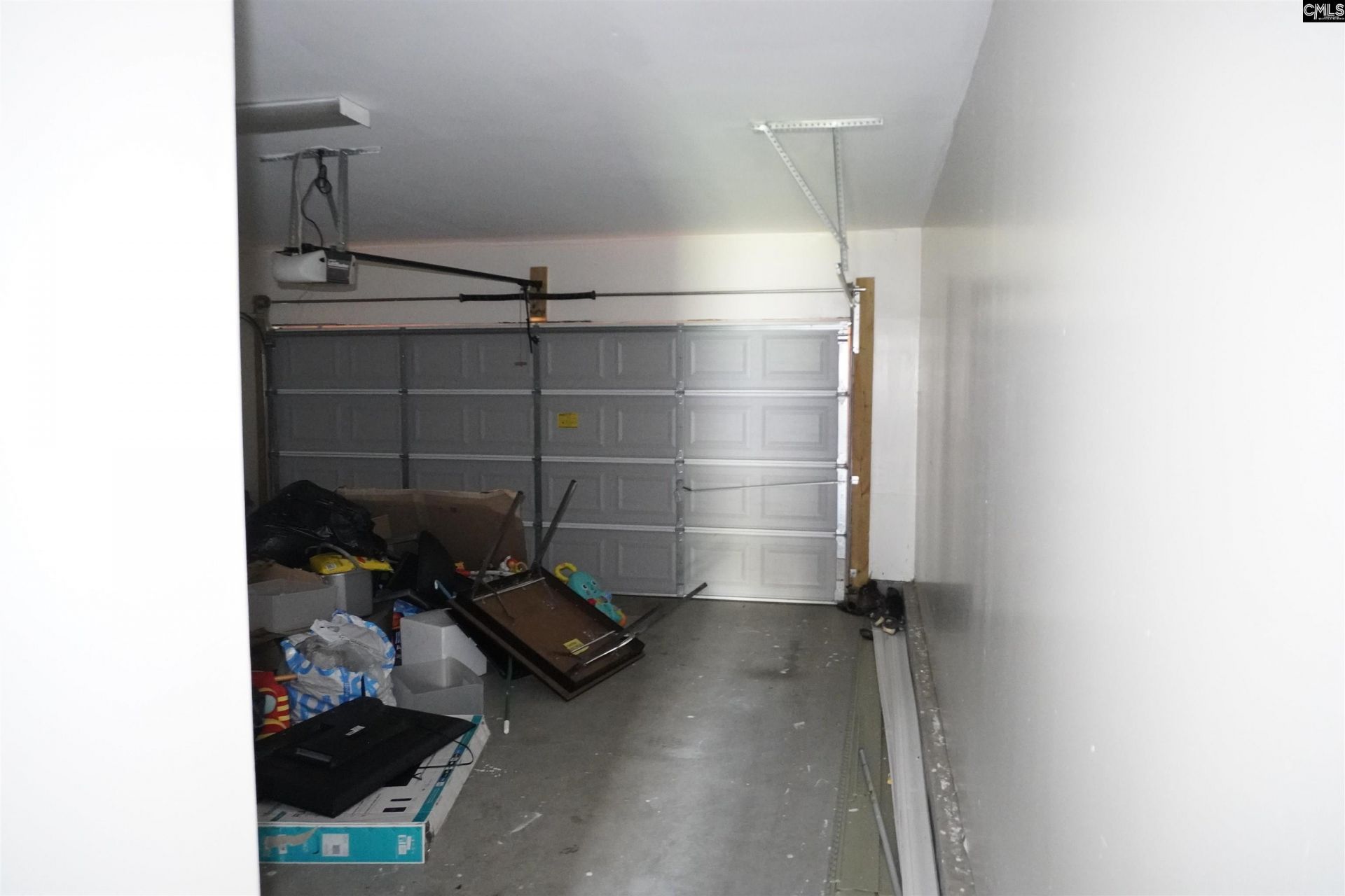 105 Stoneheath Drive  Photo 33