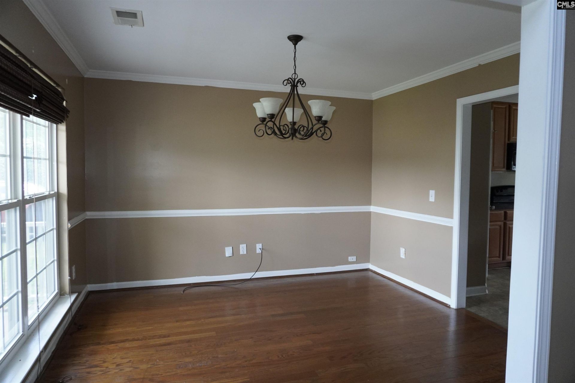 105 Stoneheath Drive  Photo 8