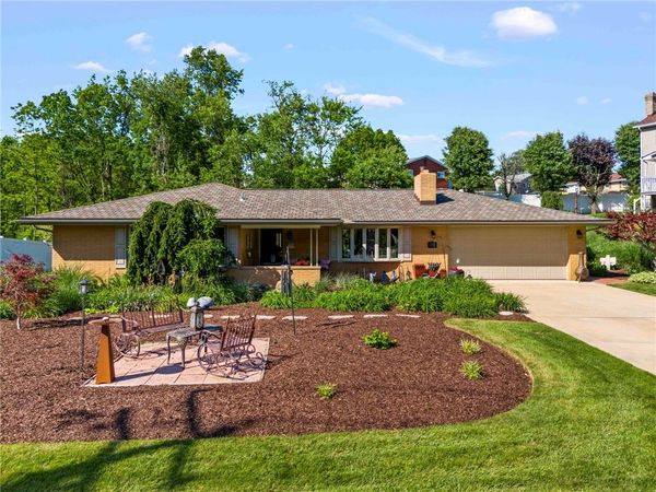 2490 Jefferson Ave , Washington, PA 15301
