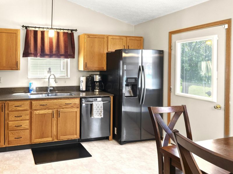 7897 Merdon Drive, Blacklick, OH 43004 Photo 11