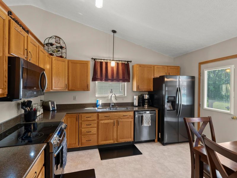 7897 Merdon Drive, Blacklick, OH 43004 Photo 12