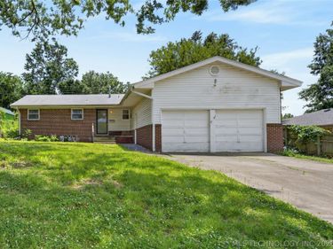 4721 Cornell Drive, Bartlesville, OK 74006