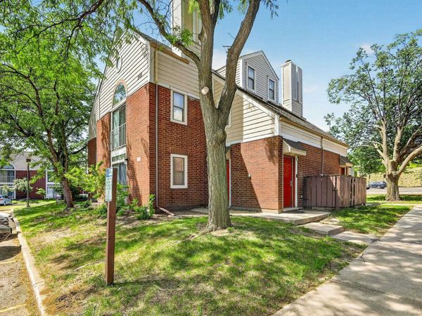 545 D'Onofrio Drive, Unit 8, Madison, WI 53719