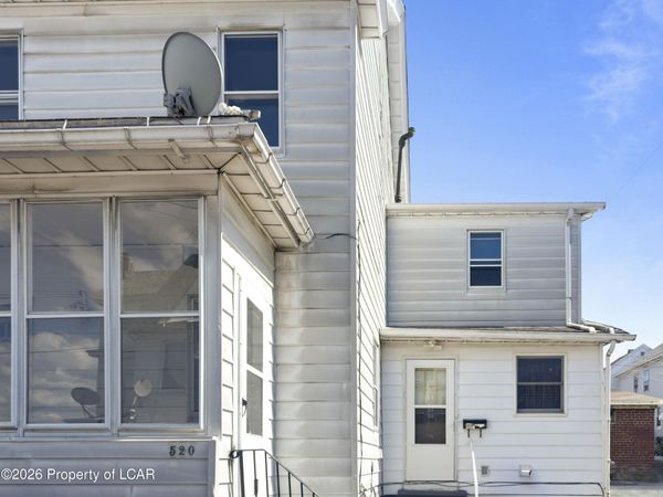 520 W 4th Street, Hazleton, PA 18201
