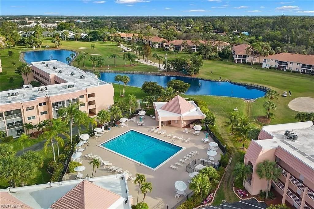200 Forest Lakes Blvd , Unit 204, Naples, FL 34105 Photo