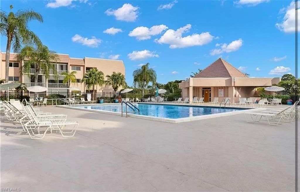 200 Forest Lakes Blvd , Unit 204, Naples, FL 34105 Photo