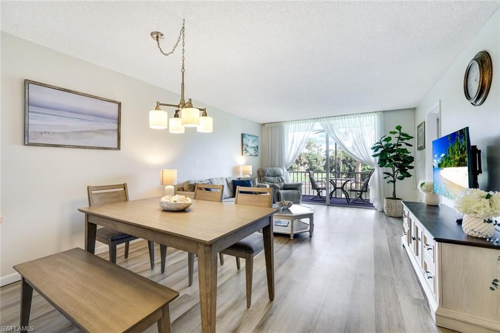 200 Forest Lakes Blvd , Unit 204, Naples, FL 34105 Photo