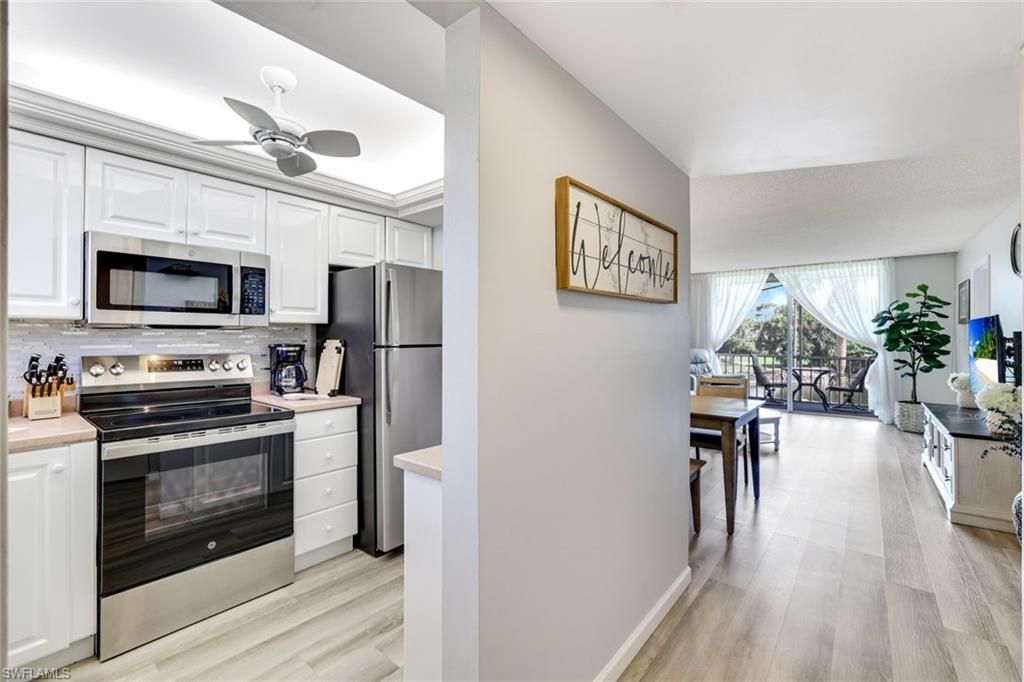 200 Forest Lakes Blvd , Unit 204, Naples, FL 34105 Photo