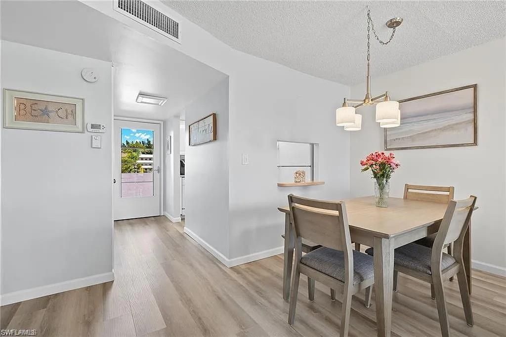 200 Forest Lakes Blvd , Unit 204, Naples, FL 34105 Photo