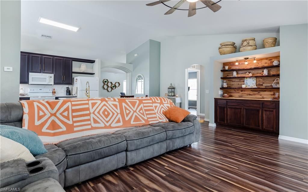 108 NW 28th St , Cape Coral, FL 33993 Photo