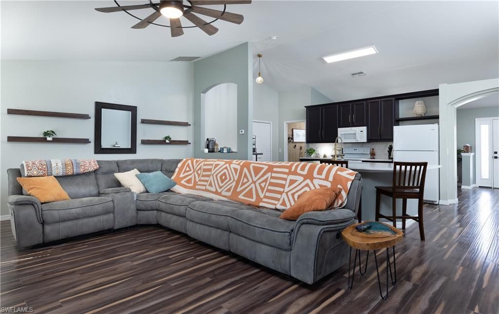 108 NW 28th St , Cape Coral, FL 33993 Photo