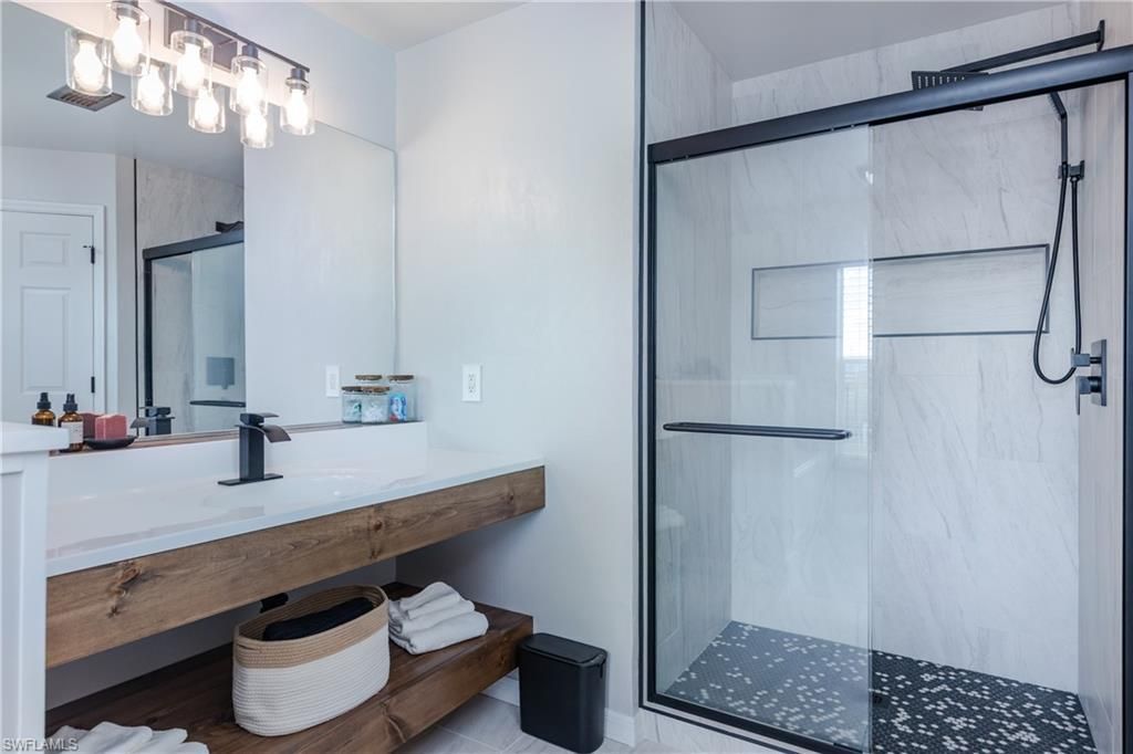 108 NW 28th St , Cape Coral, FL 33993 Photo
