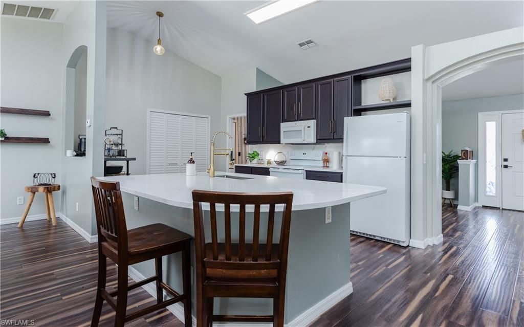 108 NW 28th St , Cape Coral, FL 33993 Photo