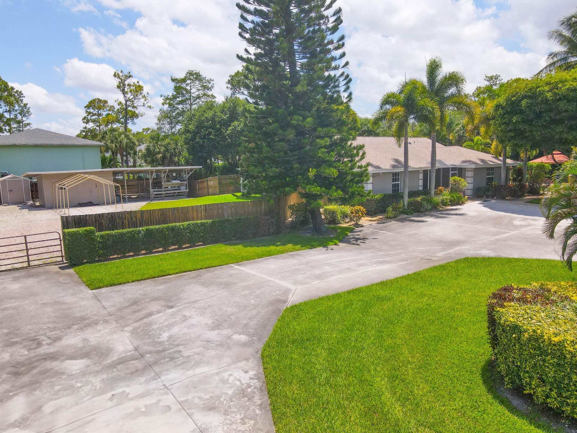 8970 Yearling Drive, Lake Worth, FL 33467 Photo