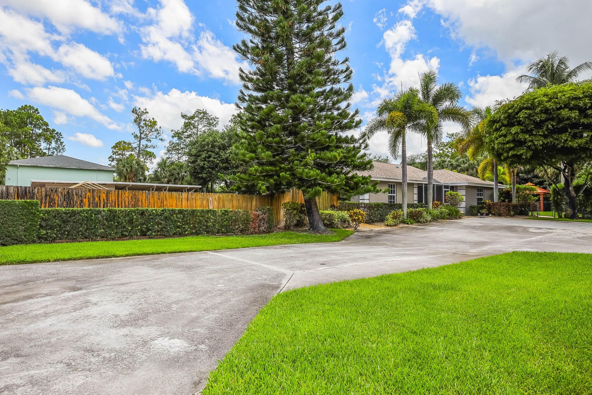 8970 Yearling Drive, Lake Worth, FL 33467 Photo