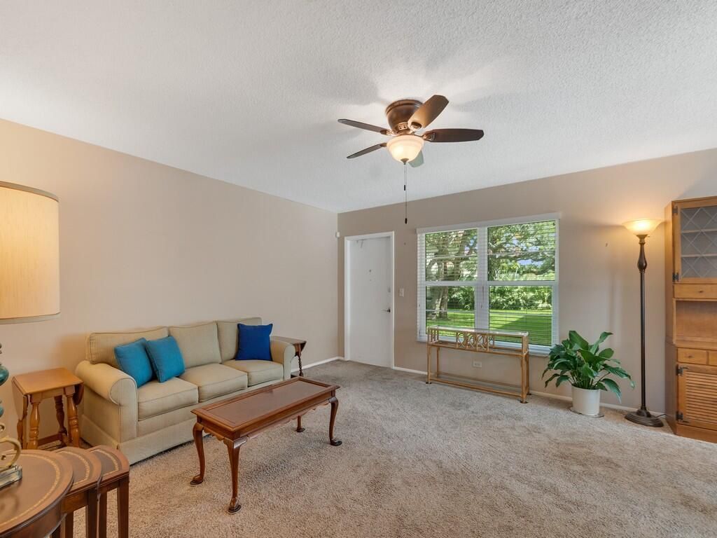 105 Spring Lake Court, Unit 102, Vero Beach, FL 32962 Photo