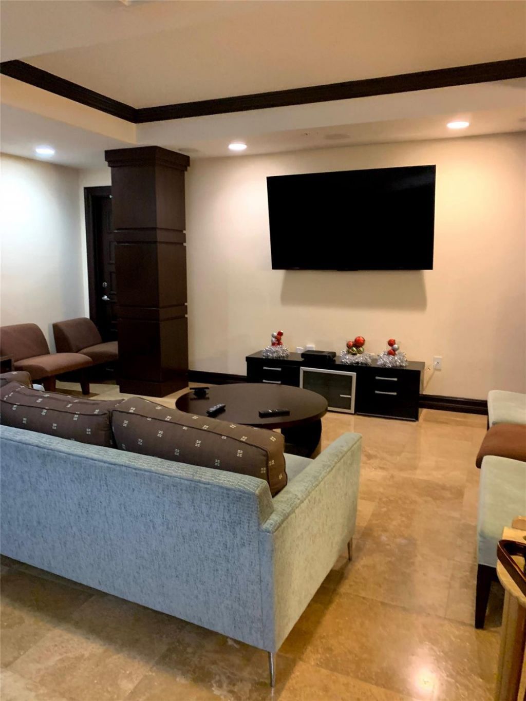 2401 NE 65th Street, Unit 408, Fort Lauderdale, FL 33308 Photo