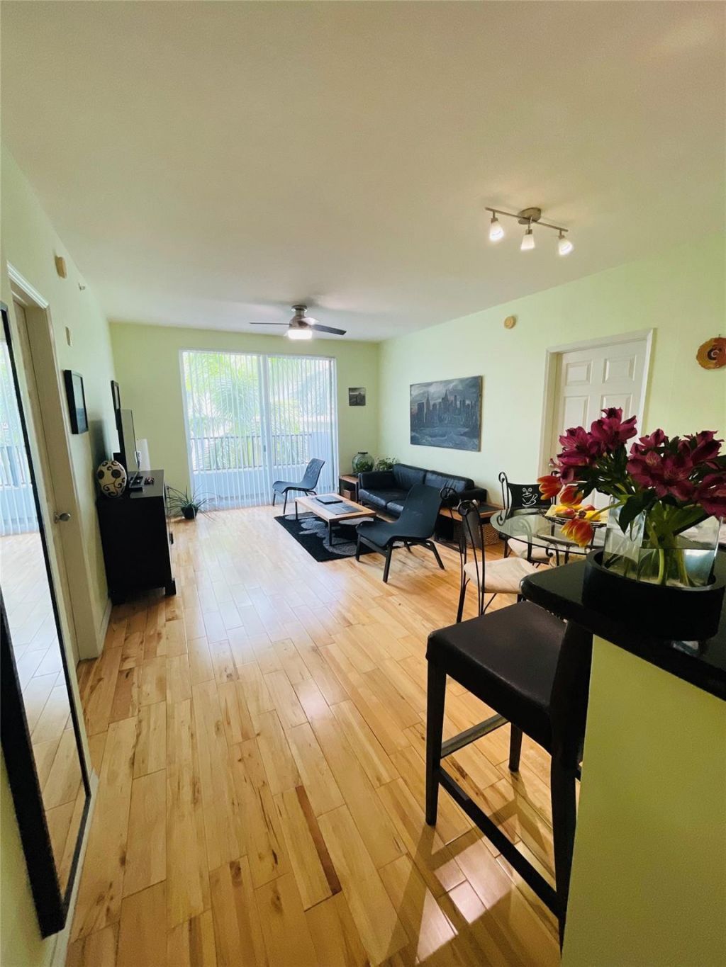 2401 NE 65th Street, Unit 408, Fort Lauderdale, FL 33308 Photo