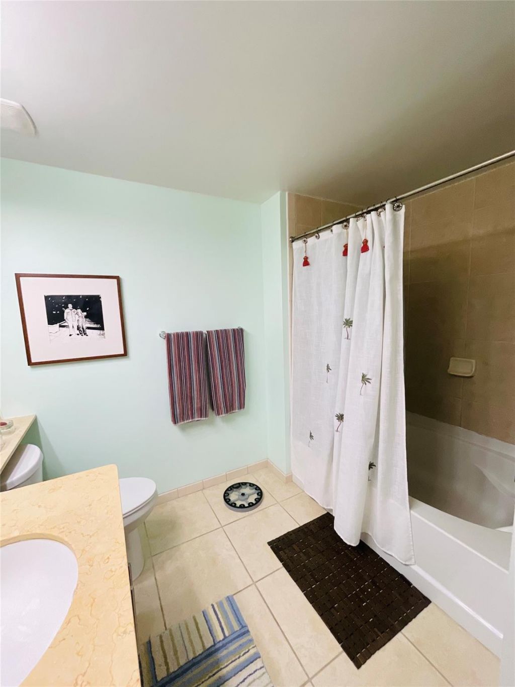 2401 NE 65th Street, Unit 408, Fort Lauderdale, FL 33308 Photo