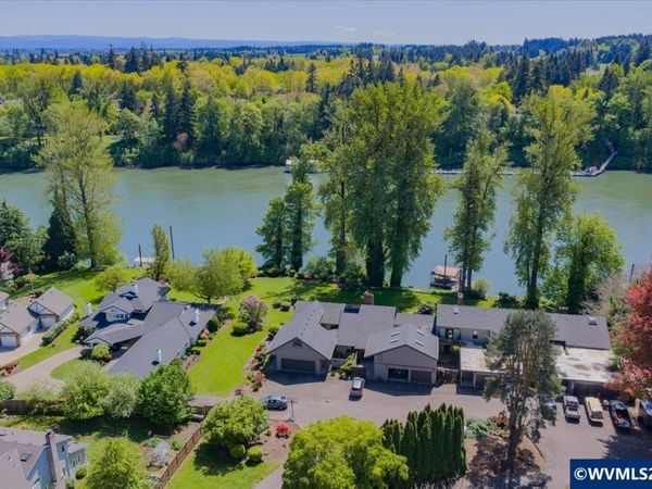 31320 SW Parkway Av, Wilsonville, OR 97070