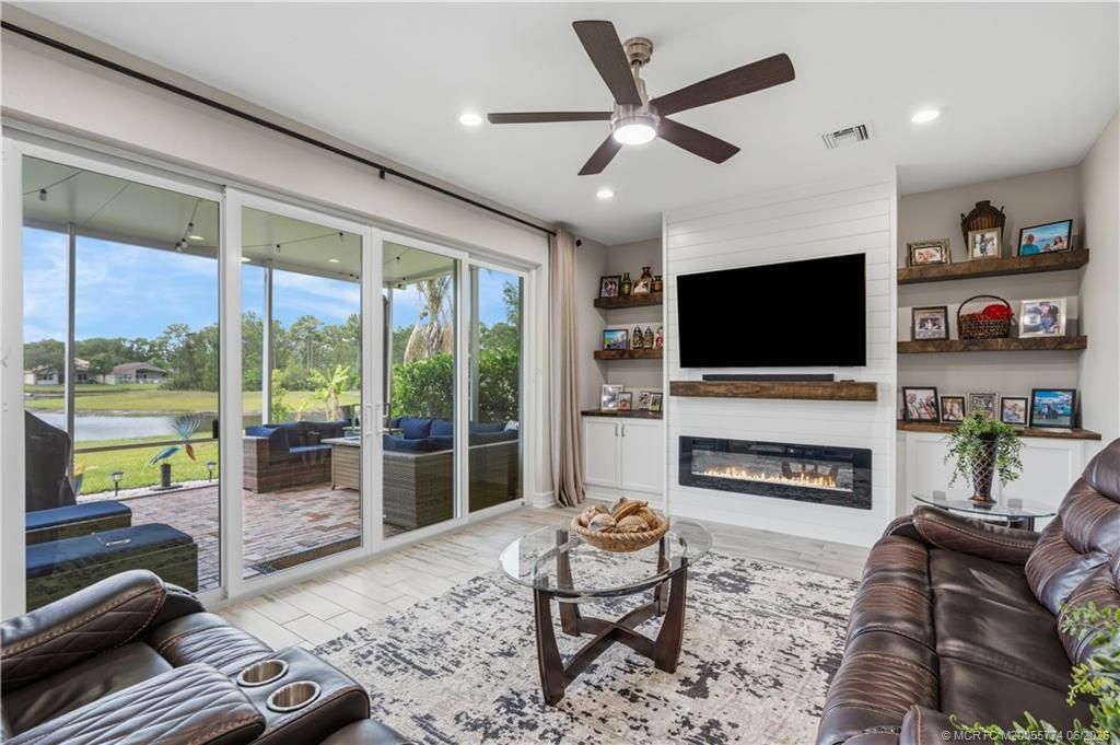 1268 SE Kirk Street, Stuart, FL 34997 Photo