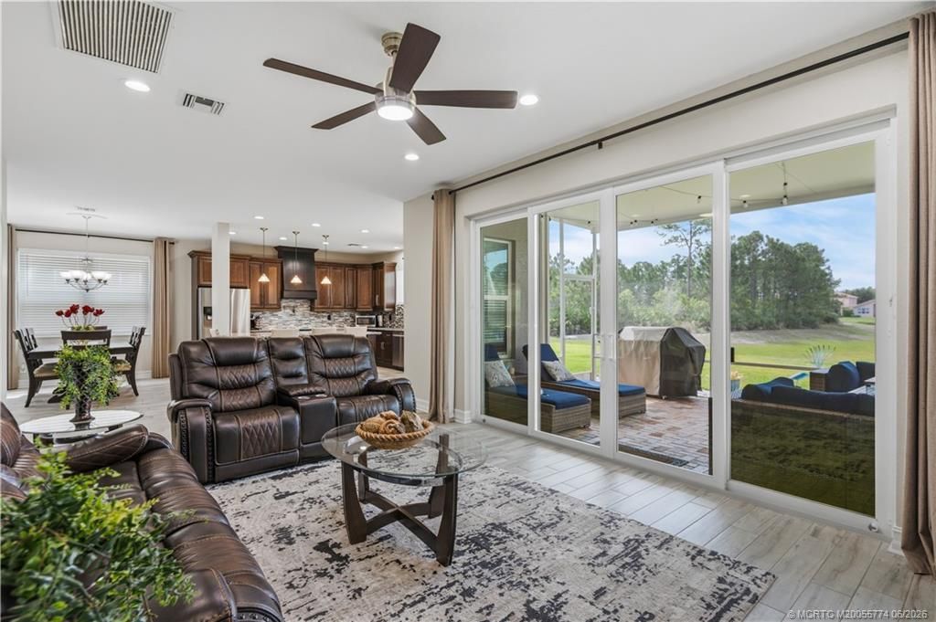 1268 SE Kirk Street, Stuart, FL 34997 Photo