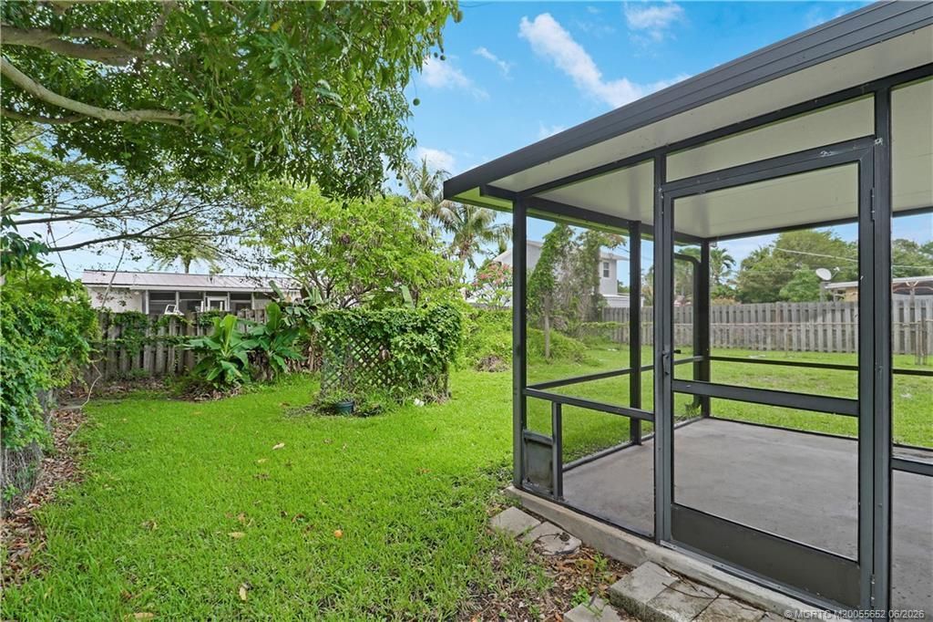 940 Eucalyptus Road, North Palm Beach, FL 33408 Photo