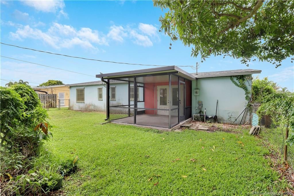 940 Eucalyptus Road, North Palm Beach, FL 33408 Photo