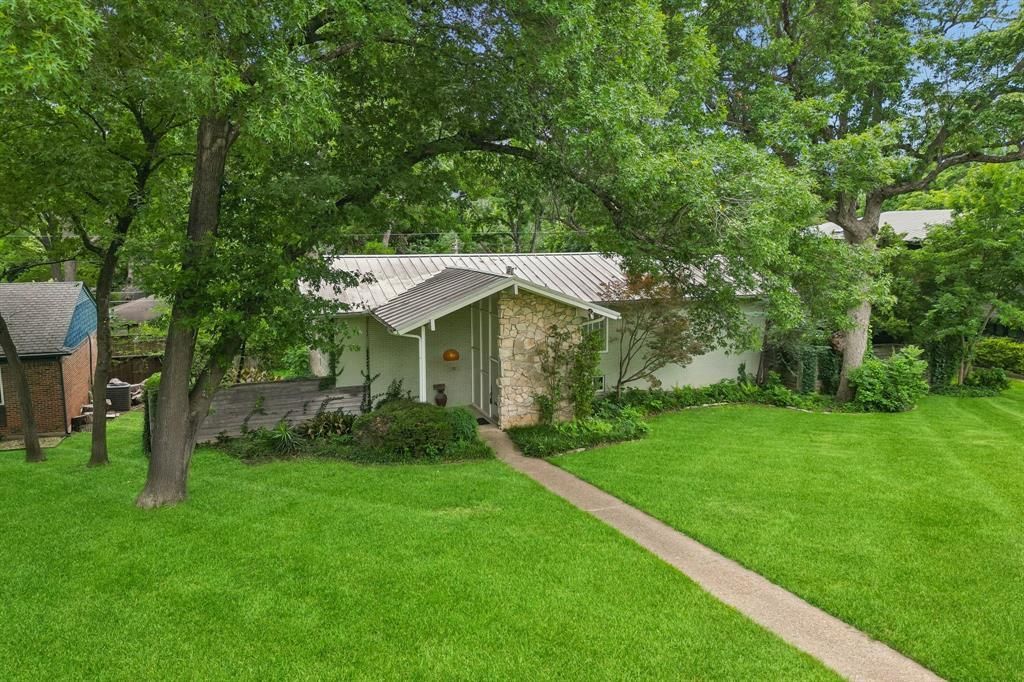 8130 San Leandro Drive, Dallas, TX 75218 Main Photo