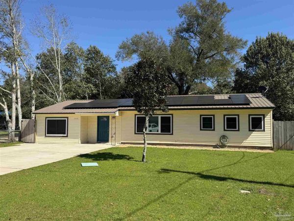 109 Reed Rd, Pensacola, FL 32507