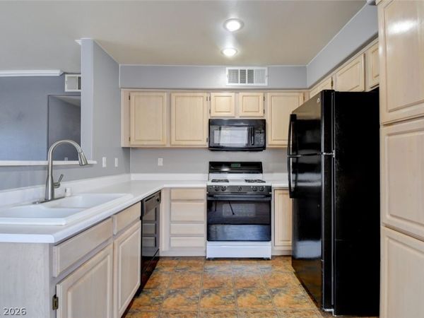 5710 E Tropicana Avenue , Unit 2007, Las Vegas, NV 89122