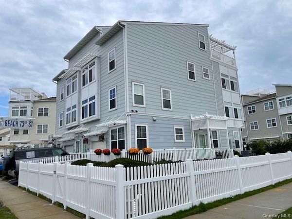 7219 Sandy Dune Way , Arverne, NY 11692