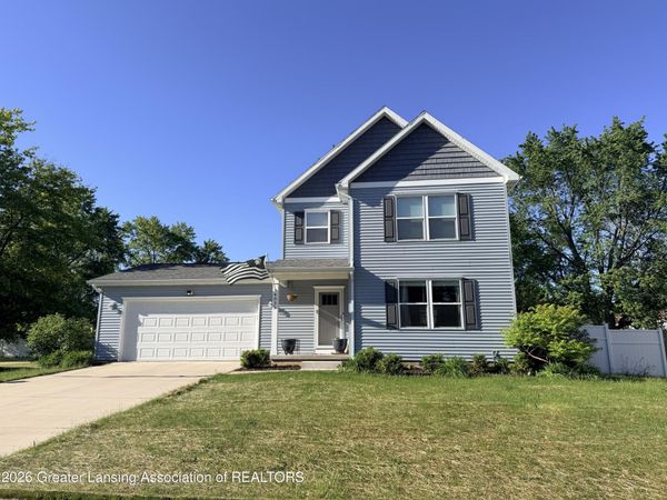 4035 Glenburne Boulevard, Lansing, MI 48911
