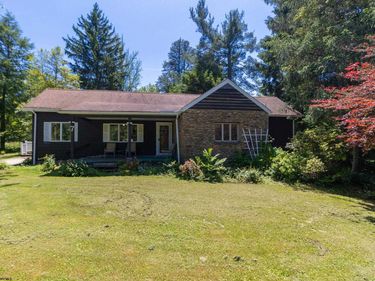 7 Mill Fall Run Road, Fairmont, WV 26554