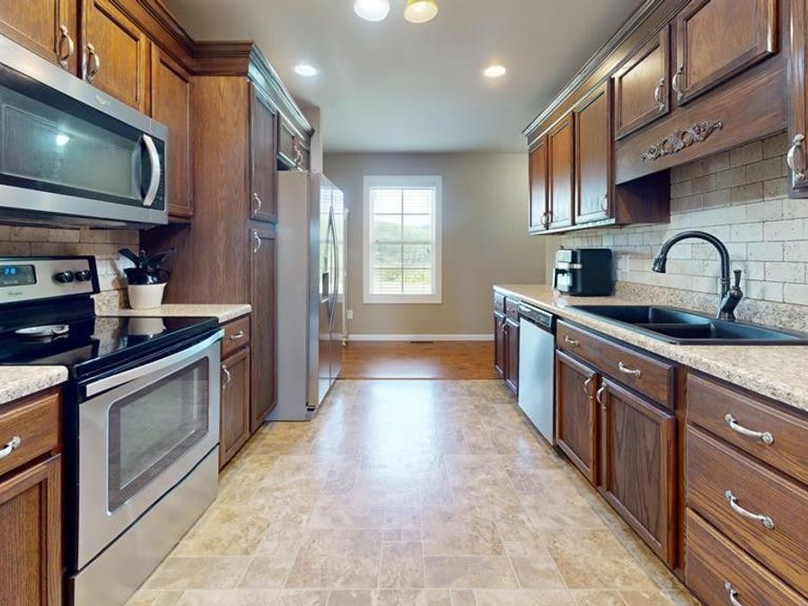 Property Image 28