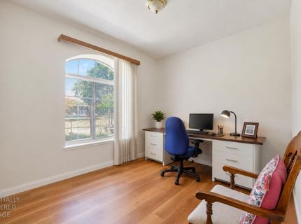 6141 Hall Ln, Carmichael, CA 95608 Photo