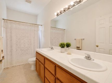 6141 Hall Ln, Carmichael, CA 95608 Photo