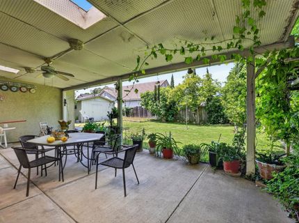 6141 Hall Ln, Carmichael, CA 95608 Photo