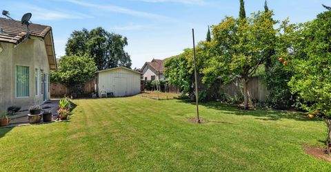 6141 Hall Ln, Carmichael, CA 95608 Photo